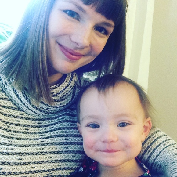 Serena, mom of twins and lover of bargain hunting - Picture 5 of 8